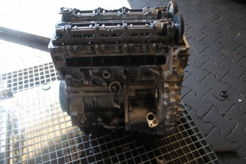 ENGINE BARE POST MERCEDES 10TYS KM 654 920 Part manufacturer no brand