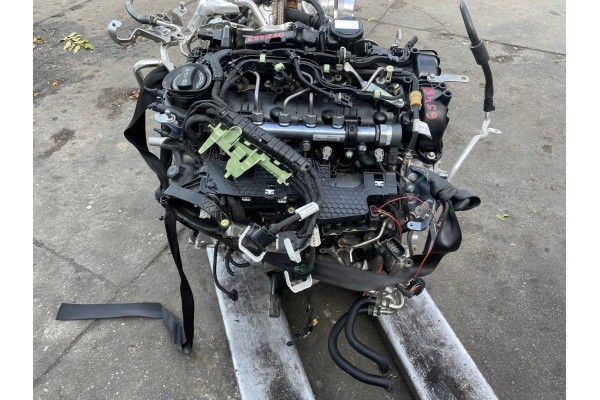 MERCEDES W206 W254 W213 ENGINE 2 0 CDI HYBRID 654820 AS NEW Part manufacturer Mercedes Benz OE
