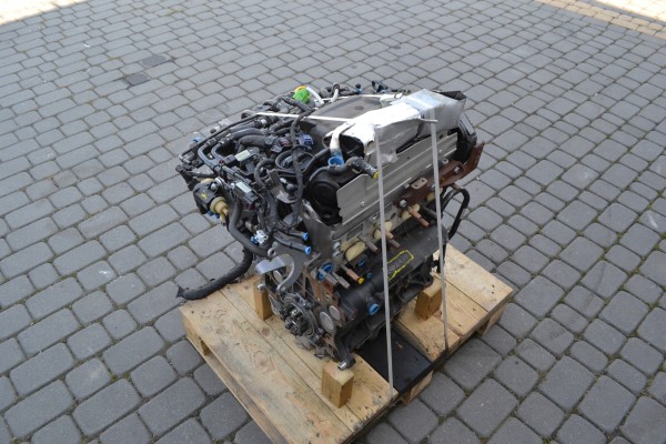 VW Passat ENGINE CUA 2 0TDI 240HP COMPLETE Part manufacturer Volkswagen OE