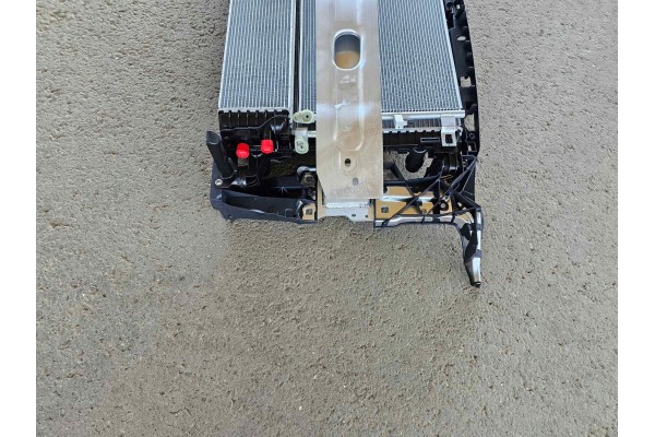 Radiador de Agua de Repuesto para Audi A5 F5 / Audi A4 B9 4x4/SUV, Aut
