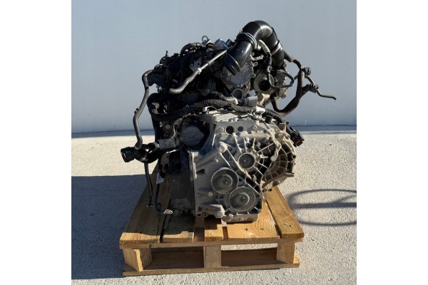 COMPLETE ENGINE BOX AUDI A3 VW GOLF SEAT LEON 2 0 TSI TFSI TSI Catalog number of the part SILNIK DNN DNNA DNNB DNND SKRZYNIA DQ3