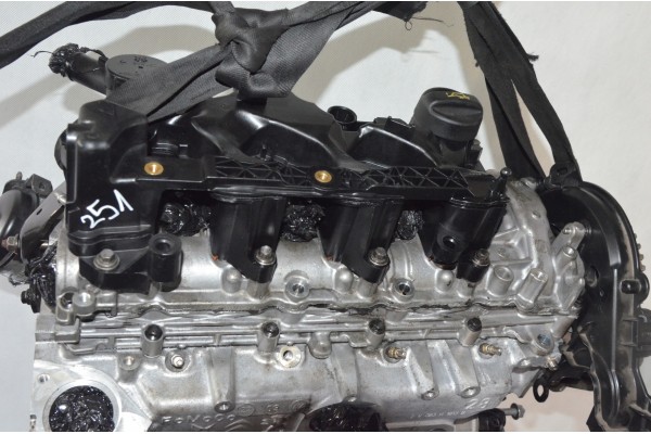 Engine Peugeot Partner Expert 3008 5008 Citroen C4 C5 Berlingo 1 5 HDI YH01 Catalog number of substitutes YH01 odpowiednik YHZ D
