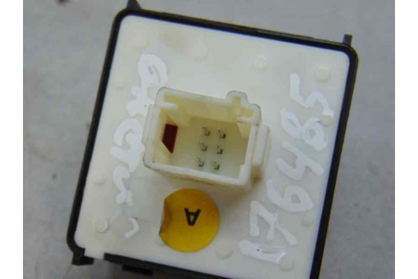 98106397ZD MANDO ELEVALUNAS DELANTERO IZQUIERDO CITROEN C4 CACTUS Shine 2018 98106397ZD 176485 CITROEN - 2