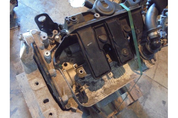 ENGINE POST 197338km MERCEDES VITO W447 2017 VAN 1 6 CDI Engine type diesel