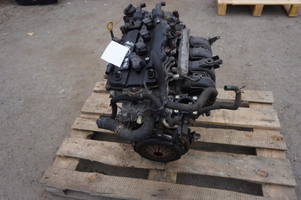 TOYOTA AURIS I E15 2009R ENGINE 1 33 1NR 1NRFE 1900047080 nr 421 YARIS Engine type petrol