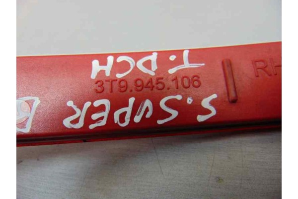 3T9945106 PILOTO TRASERO DERECHO PARAGOLPES SKODA SUPERB COMBI (3T5)