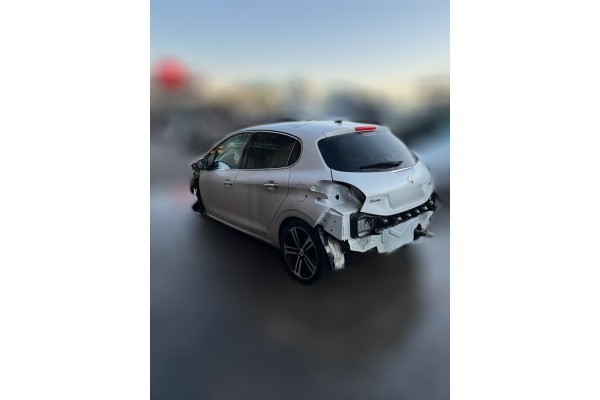PEUGEOT 208 GT Line