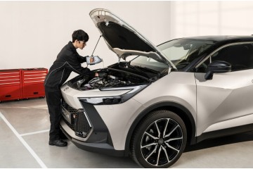 TOYOTA Auris C hr Avensis Luggage carrier for hook 2 bicycles 13PIN folded PW962 020 Catalog number of the part PW962 02001