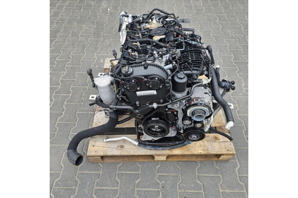 AUDI A5 8W 2 0 TFSi complete engine with DLV 19 000 HP accessories Catalog number of the part AUDI A5 8W 2 0 TFSi silnik komplet