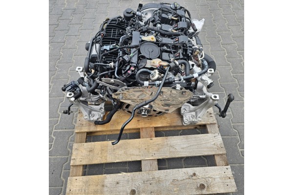 AUDI A5 8W 2 0 TFSi complete engine with DLV 19 000 HP accessories Part manufacturer Audi OE