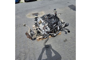 AUDI A5 8W 2 0 TFSi complete engine with DLV 19 000 HP accessories Product weight with unit packaging 2 kg