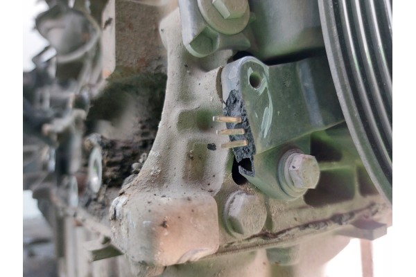 Engine post diesel Peugeot 407 2004 2011 2 0HDI 136HP CODE RHR INJECTIONS Catalog number of the part RHR REMI