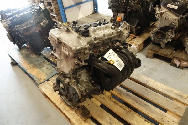 ENGINE TOYOTA VERSO AVENSIS T27 AURIS 1 8 2ZR FAE Catalog number of the part 2ZR FAE