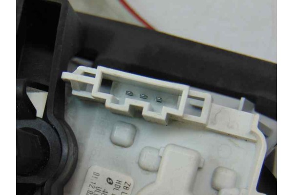 8E9945093 PILOTO TRASERO IZQUIERDO INTERIOR AUDI A4 AVANT (8E) 2.0 TDI 2005 8E9945093 176762 AUDI - 1