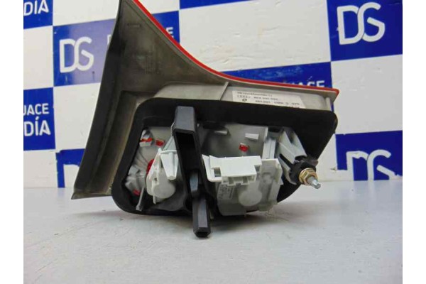 8E9945093 PILOTO TRASERO IZQUIERDO INTERIOR AUDI A4 AVANT (8E) 2.0 TDI 2005 8E9945093 176762 AUDI - 2