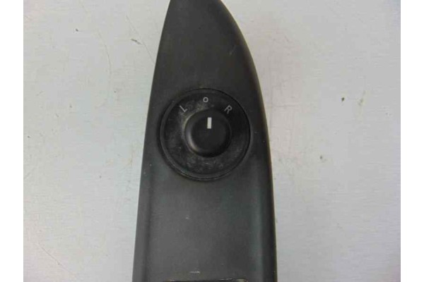 MANDO ELEVALUNAS DELANTERO IZQUIERDO OPEL KARL