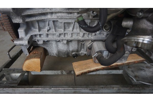 Engine Volvo XC60 XC70 V60 S60 V70 S80 2 4 D5 D5244T20 105TYS KM COMPLETE Catalog number of the original D5244T20