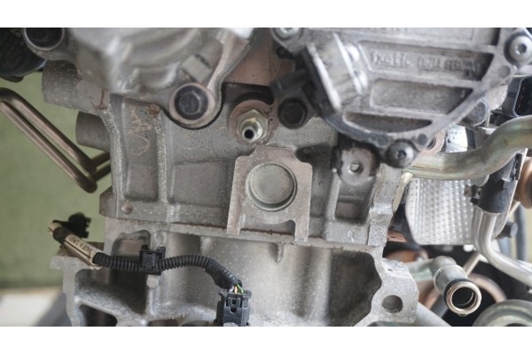 Motor Volvo XC60 XC70 V60 S60 V70 S80 2.4 D5 D5244T20 105,000 KM Compl
