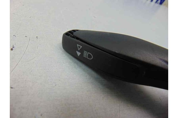 J7BT-13335-BA MANDO LUCES FORD KA+ (CDU)