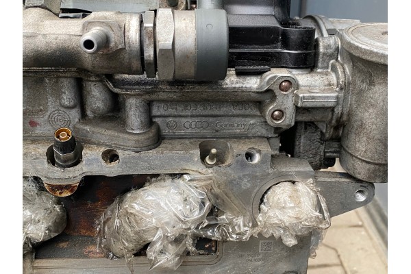 Motor VW 2.0 TDI DCY sin accesorios ni inyectores, 100,000 km