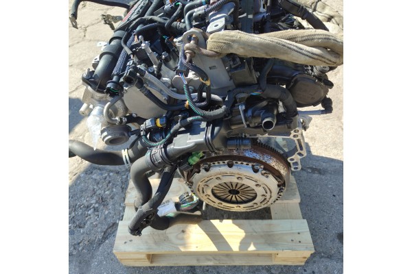 ENGINE COMPLETE DOG 1 2 THP HN01 10XVA3 80 THOUSAND MILEAGE Catalog number of the part HN01 10XVA3