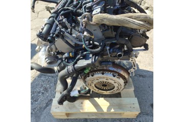 ENGINE COMPLETE DOG 1 2 THP HN01 10XVA3 80 THOUSAND MILEAGE Catalog number of the part HN01 10XVA3