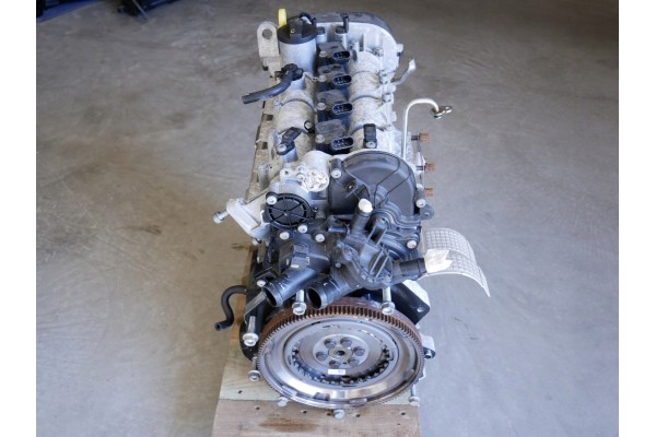 VW GOLF VII engine 1 4 TSI CHP CHPA 8HP Packaging status original