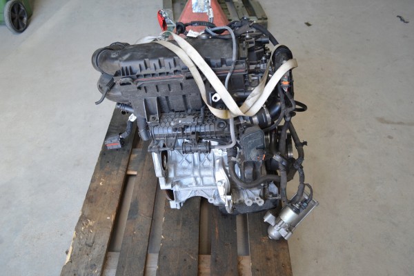 CITROEN PEUGEOT 1 2 THP 10XVAC HN05 engine set Part manufacturer Peugeot OE