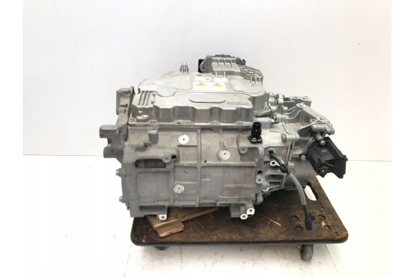PEUGEOT E 3008 III E 5008 2024 ELECTRIC MOTOR ZK03 ZKZ 986290108 Catalog number of the part ZK03 9862901080 9697343480