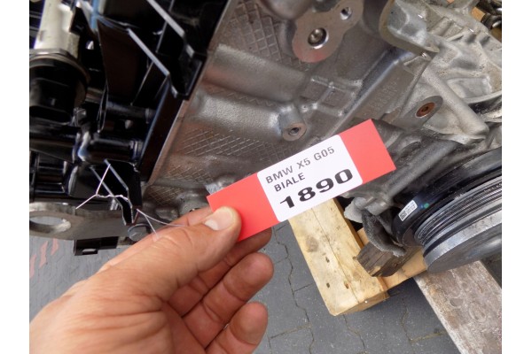 BMW X5 G05 X6 3 0 45E ENGINE 70TYS KM 2020R B58B30C DISASSEMBLY INVOICE VAT Engine type petrol