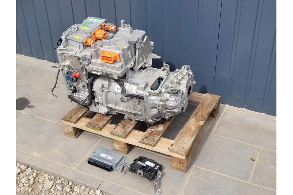 ELECTRIC MOTOR 45 THOUSAND RENAULT ZOE II LIFT 2019 290V74207R 296058215R Part manufacturer Renault OE