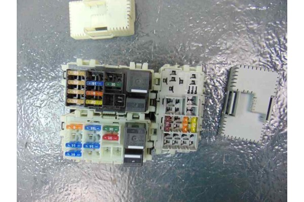 CAJA RELES / FUSIBLES FORD MONDEO SPORTBREAK (CA2)