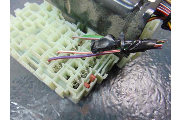 CAJA RELES / FUSIBLES FORD MONDEO SPORTBREAK (CA2)