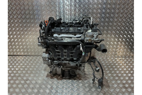 ENGINE COMPLETE LEB8 1 5 I VTEC HONDA JAZZ V 20 1 5 42622 KM