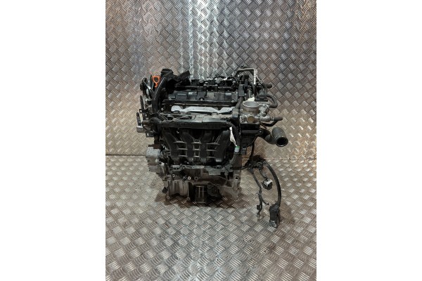 ENGINE COMPLETE LEB8 1 5 I VTEC HONDA JAZZ V 20 1 5 42622 KM Car type passenger cars