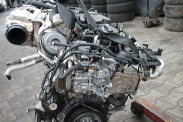 ENGINE COMPLETE MERCEDES GLC GLE GLS C CLASS E 654820 BITURBO 9TYS KM Version European