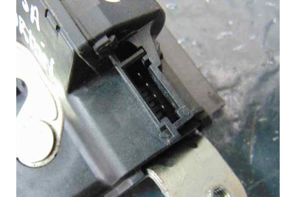 55701971  CERRADURA MALETERO / PORTON OPEL CORSA D Sport 2010 55701971 179226 OPEL - 1