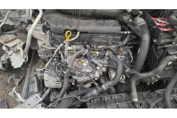 NISSAN PRIMASTAR 2023 ENGINE COMPLETE M9RZ717 56 THOUSAND KM Part manufacturer Nissan OE