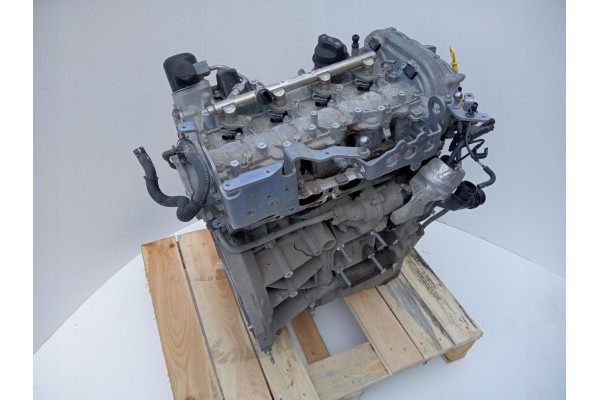 ENGINE INFINITI Q60 2 0 T M274 211 KM MILEAGE 39 THOUSAND Engine type petrol