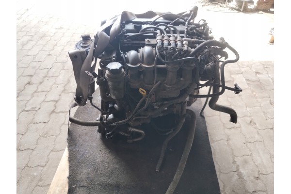FORD FOCUS II MK 2 1 6 SIDA ENGINE COMPLETE ACCESSORIES Catalog number of the part FORD FOCUS II MK 2 1 6 SIDA SILNIK KOMPLETNY 