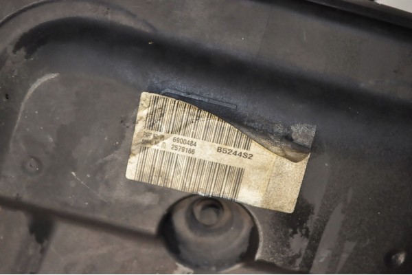 VOLVO S60 I V70 II S80 I 2 4 20V 103kW 140HP MOTOR B5244S2 192 thousand km Catalog number of the part B5244S2
