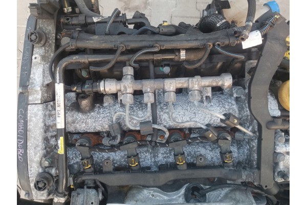 Combo Doblo II 1 6 Mjet engine injection pump 263A5 000 LJ5 A16DT 90HP FILM
