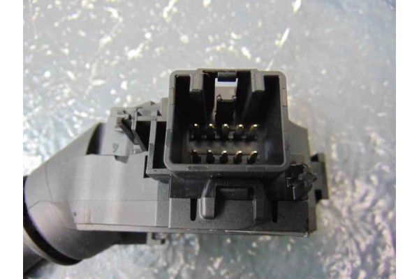 8A6T-17A553-AC MANDO LIMPIA FORD FIESTA (CB1)