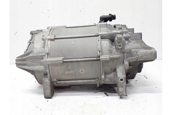 ENGINE EBJ EBJA EBJC EBJD GEARBOX UYX AUDI Q4 E TRON 170KM 22R FV Car type passenger cars 4x4 SUV