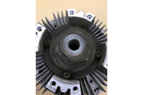 Embrague viscoso Iveco OE 5801974598 para Iveco Daily 2014 en adelante