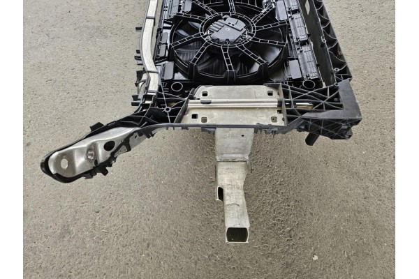 Radiators Fans Front Belt Beam A6 C8 4K Audi A7 4K 2 0 TDI 204 km Catalog number of the original 8W0959455AE 8W0959455K 8W095945