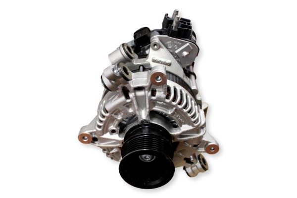 VOLVO S60 V60 S90 V90 XC40 XC60 XC90 Alternator ISG OE 36003710 Car type passenger cars