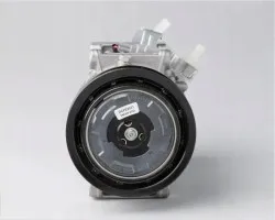 Compresor de aire acondicionado DENSO DCP23031
