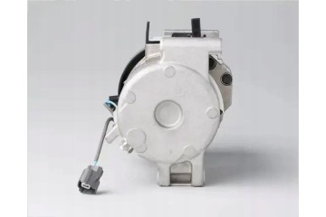 COMPRESSOR AIR CONDITIONING COMPRESSOR DCP40015 DENSO