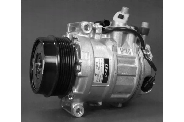 DENSO DCP17039 AIR CONDITIONING COMPRESSOR
